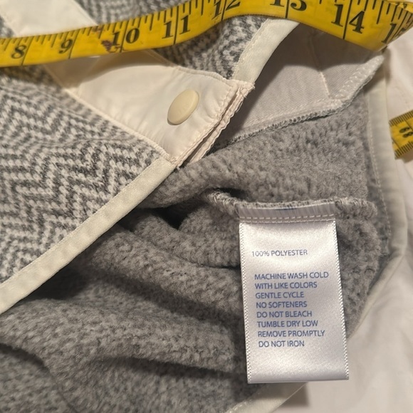 Southern Tide white and gray sweater jacket - Picture 9 of 9